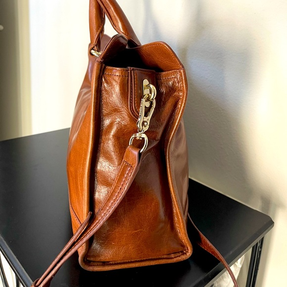 Carrington Tote, COLE HAAN - Picture 9 of 11